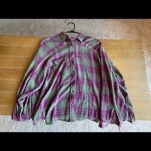 BDG Plaid Flannel - very soft and cozy!